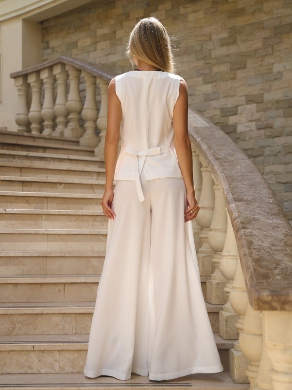 White linen suit with palazzo pants