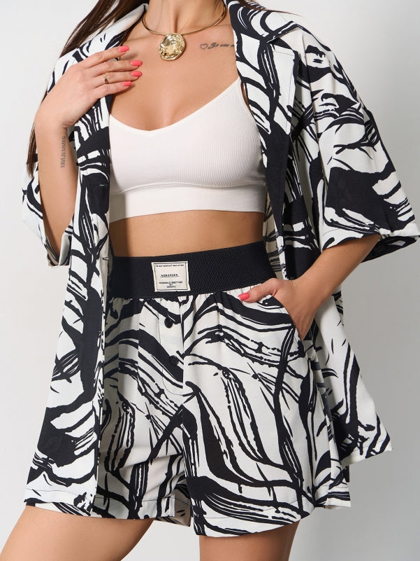 Black and white suit with loose shirt and shorts-sku  15170