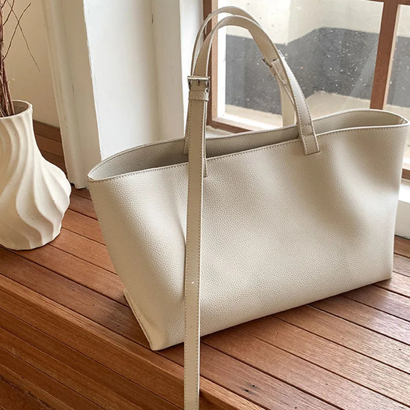 Formeki Tote  Large Capacity Fashion Handbag