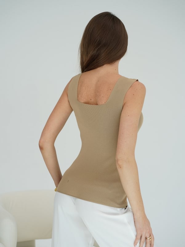 Top WN20-519 (Dark beige)